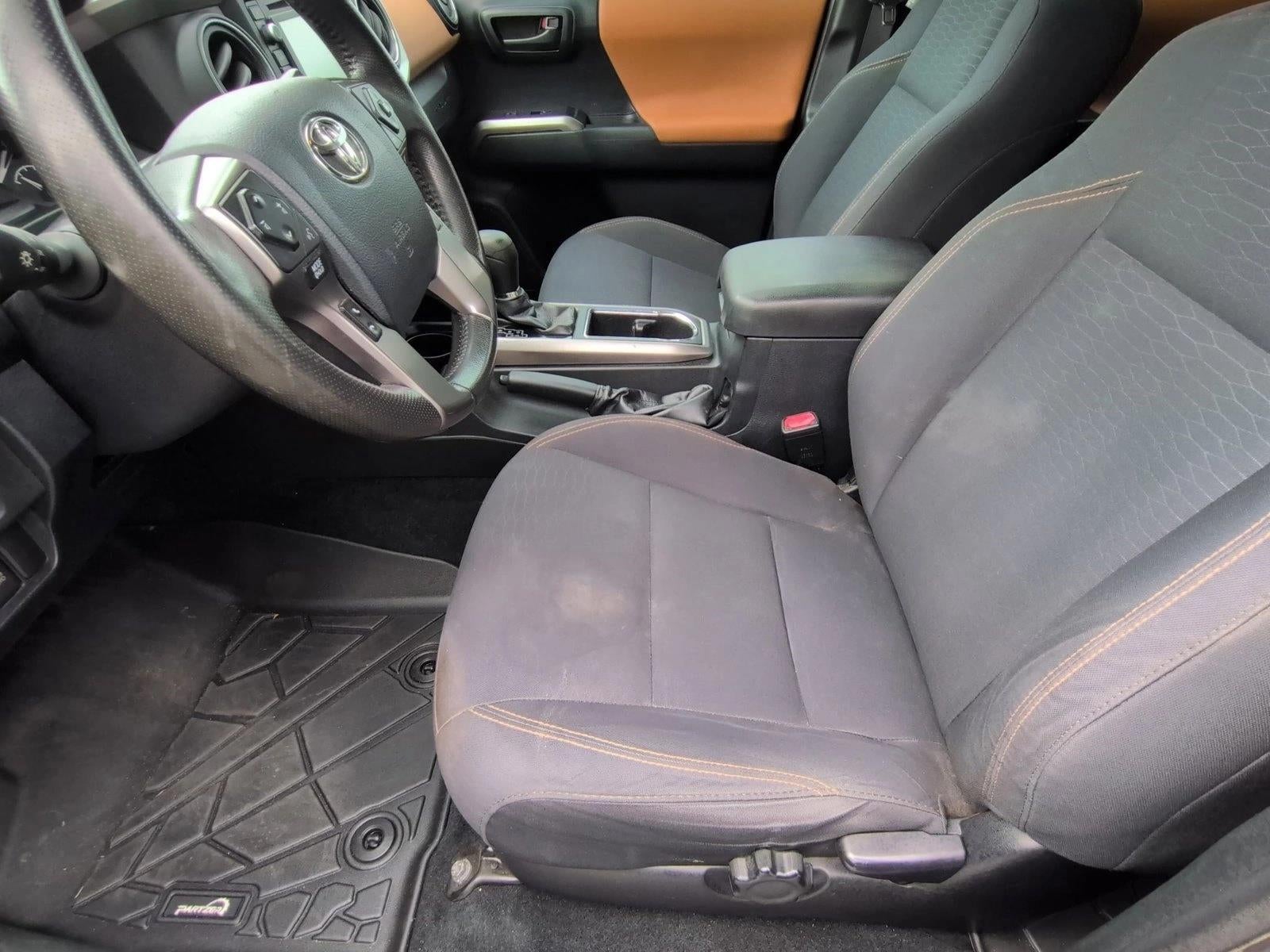 2019 Toyota Tacoma 2WD 2WD SR5 Double Cab 5' Bed V6 AT (GS)