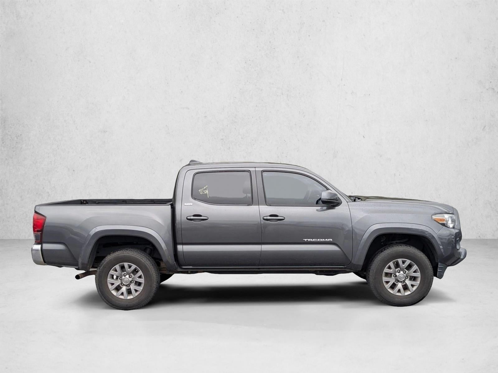 2019 Toyota Tacoma 2WD 2WD SR5 Double Cab 5' Bed V6 AT (GS)