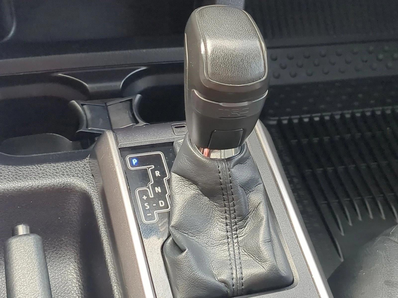 2022 Toyota Tacoma 4WD 4WD SR5 Double Cab 5' Bed V6 AT (GS)