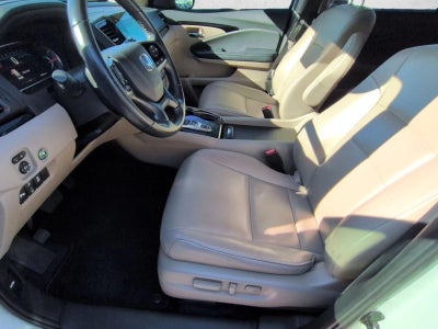 2020 Honda Pilot Touring 7-Passenger 2WD