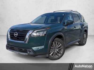 2024 Nissan Pathfinder SL 2WD
