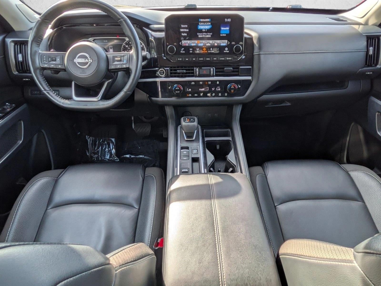 2024 Nissan Pathfinder SL 2WD