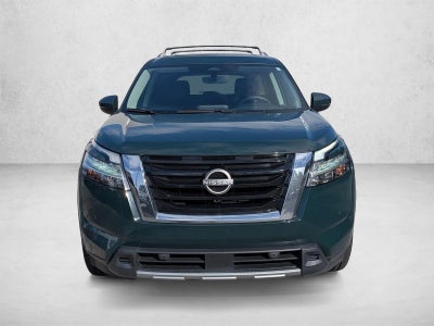 2024 Nissan Pathfinder SL 2WD