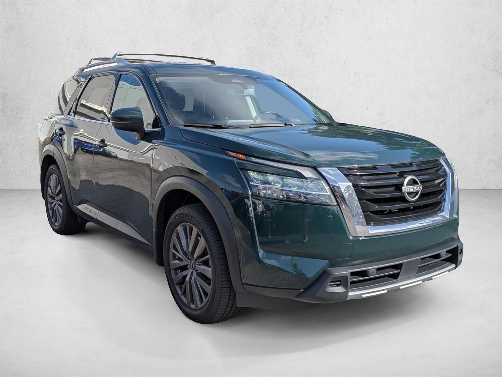 2024 Nissan Pathfinder SL 2WD