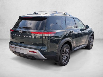 2024 Nissan Pathfinder SL 2WD