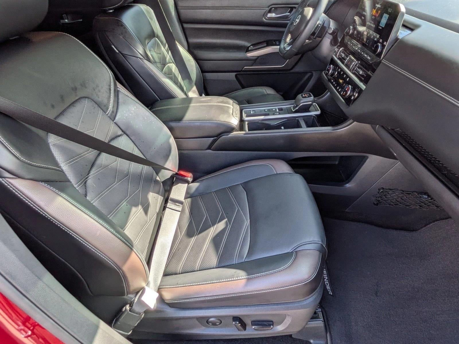2024 Nissan Pathfinder Platinum 2WD