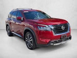 2024 Nissan Pathfinder Platinum 2WD