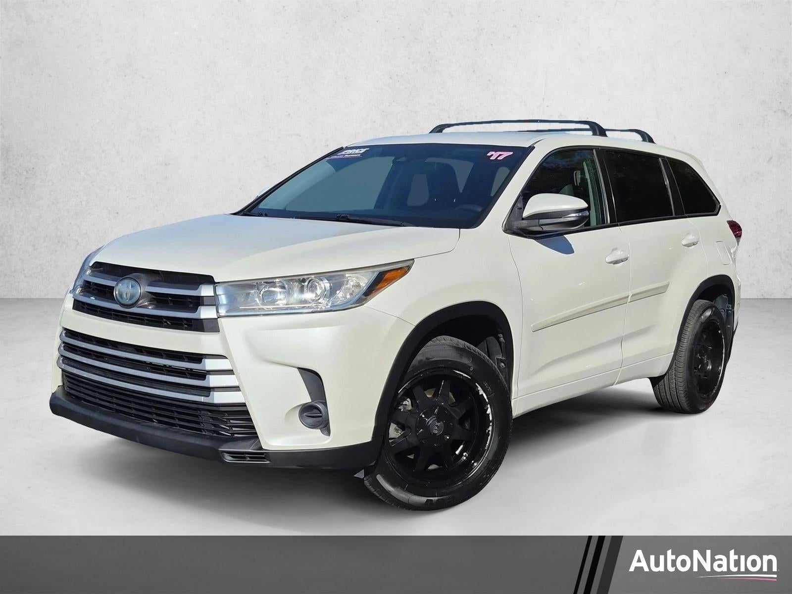 2017 Toyota Highlander Hybrid LE V6 AWD (Natl)