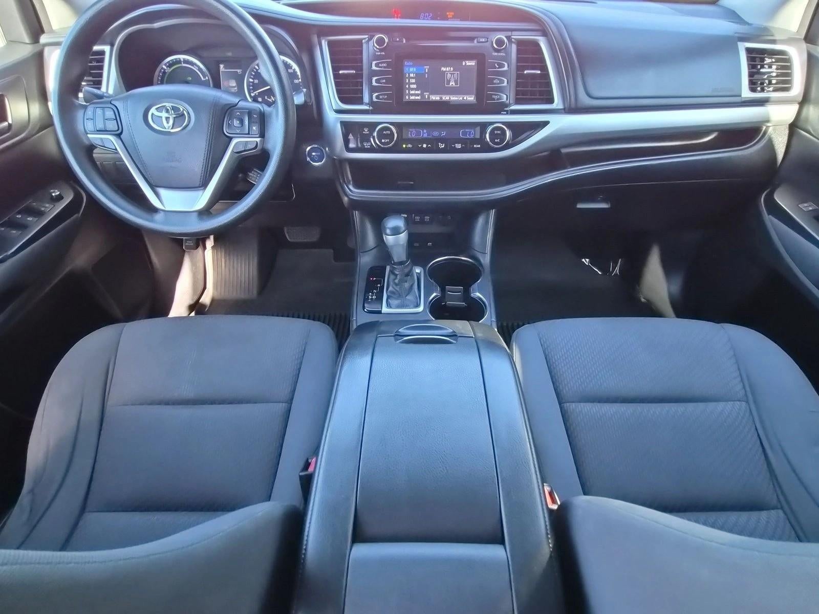 2017 Toyota Highlander Hybrid LE V6 AWD (Natl)