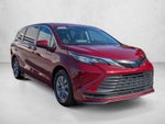 2023 Toyota Sienna LE FWD 8-Passenger (Natl)