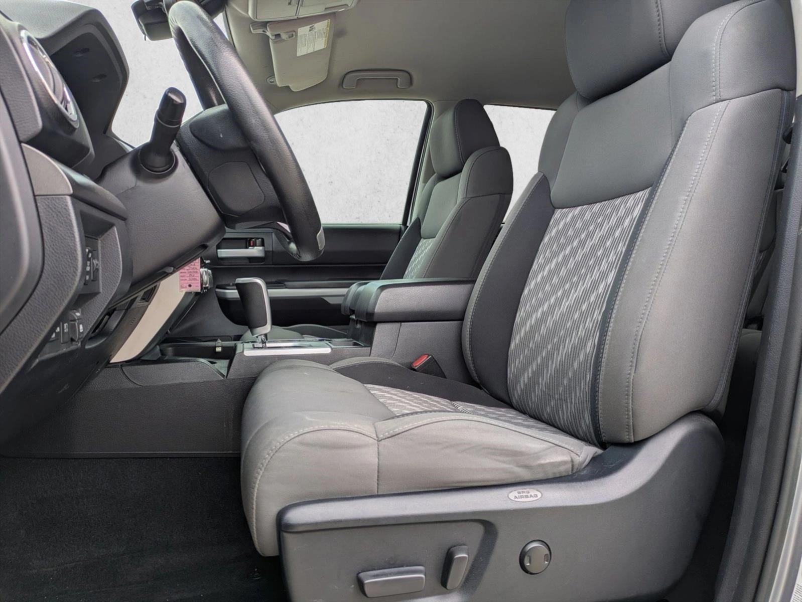 2018 Toyota Tundra 4WD 4WD SR5 CrewMax 5.5' Bed 5.7L (SE)