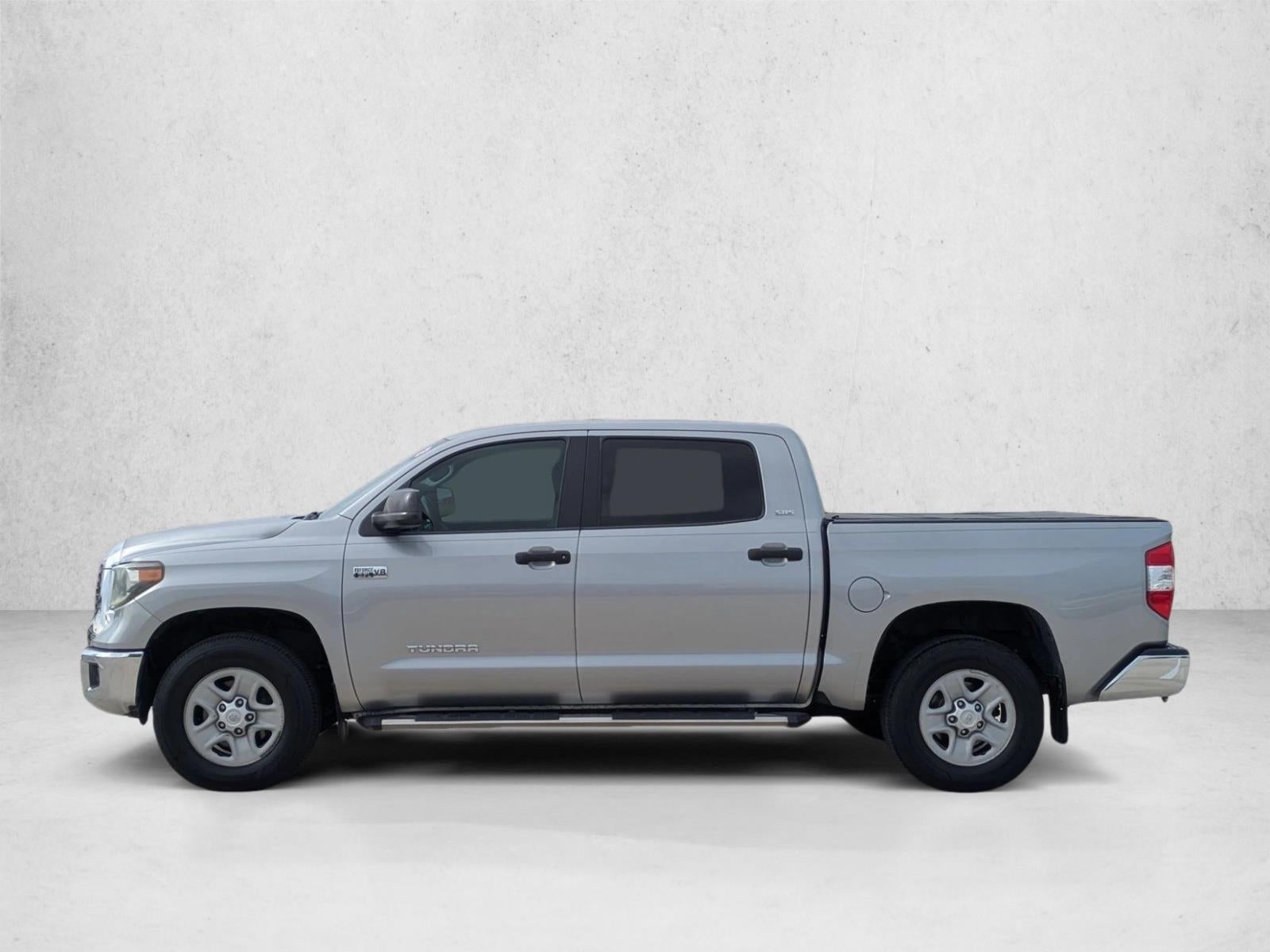 2018 Toyota Tundra 4WD 4WD SR5 CrewMax 5.5' Bed 5.7L (SE)