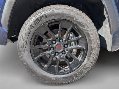 2025 Toyota Tundra 4WD 4WD SR5 CrewMax 5.5' Bed (SE)