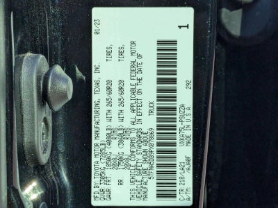 2023 Toyota Tundra 4WD 4WD Platinum CrewMax 5.5' Bed (Natl)