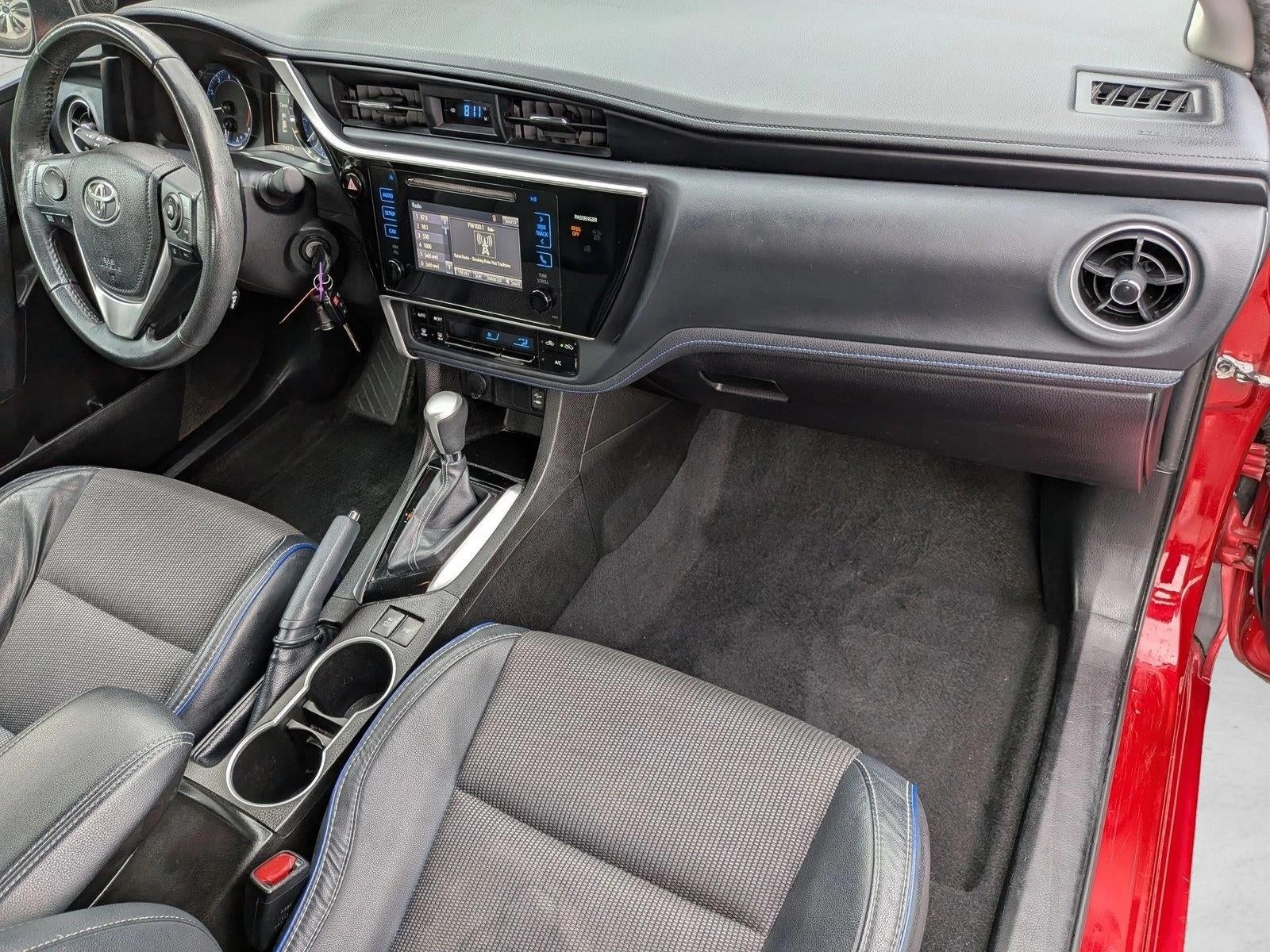 2017 Toyota Corolla SE CVT (Natl)