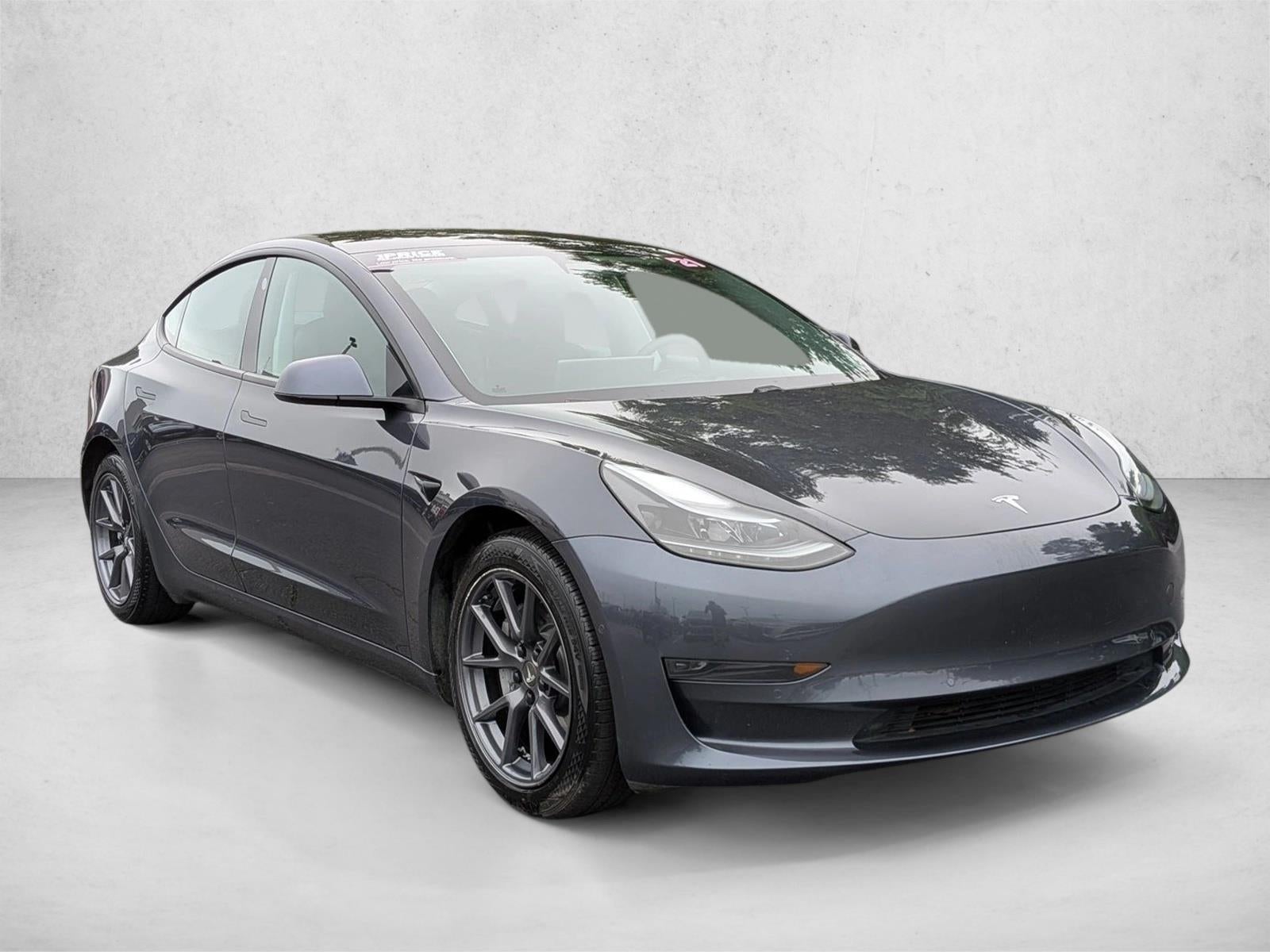 2021 Tesla Model 3 Standard Range Plus RWD