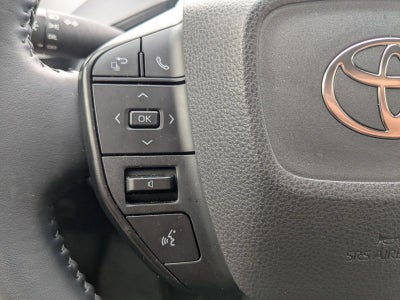 2025 Toyota Prius LE (Natl)