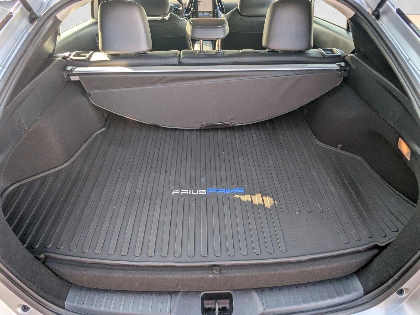 2021 Toyota Prius Prime Limited (Natl)