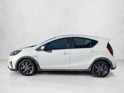 2018 Toyota Prius c Four (GS)