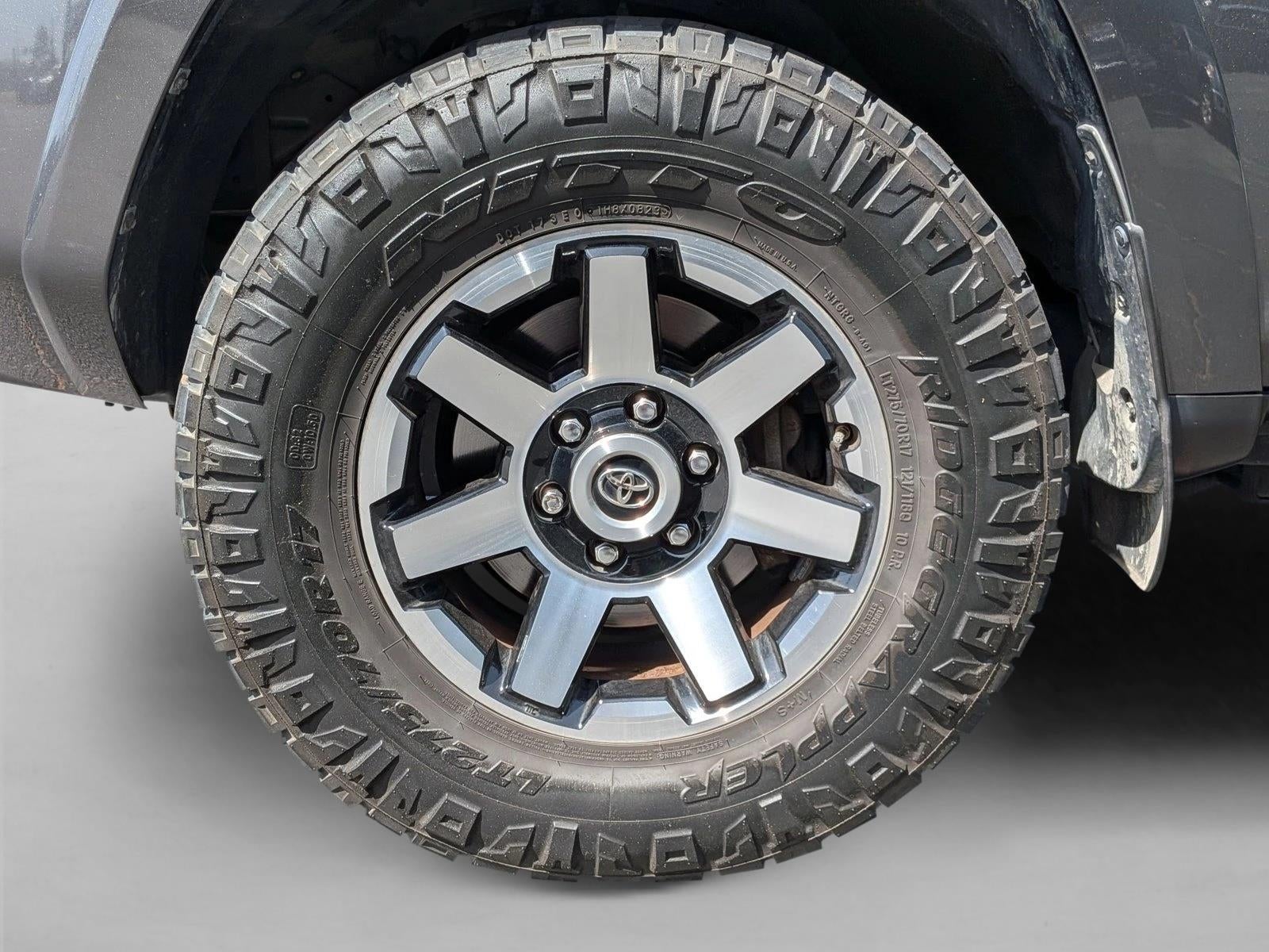 2019 Toyota 4Runner TRD Off Road 4WD (Natl)