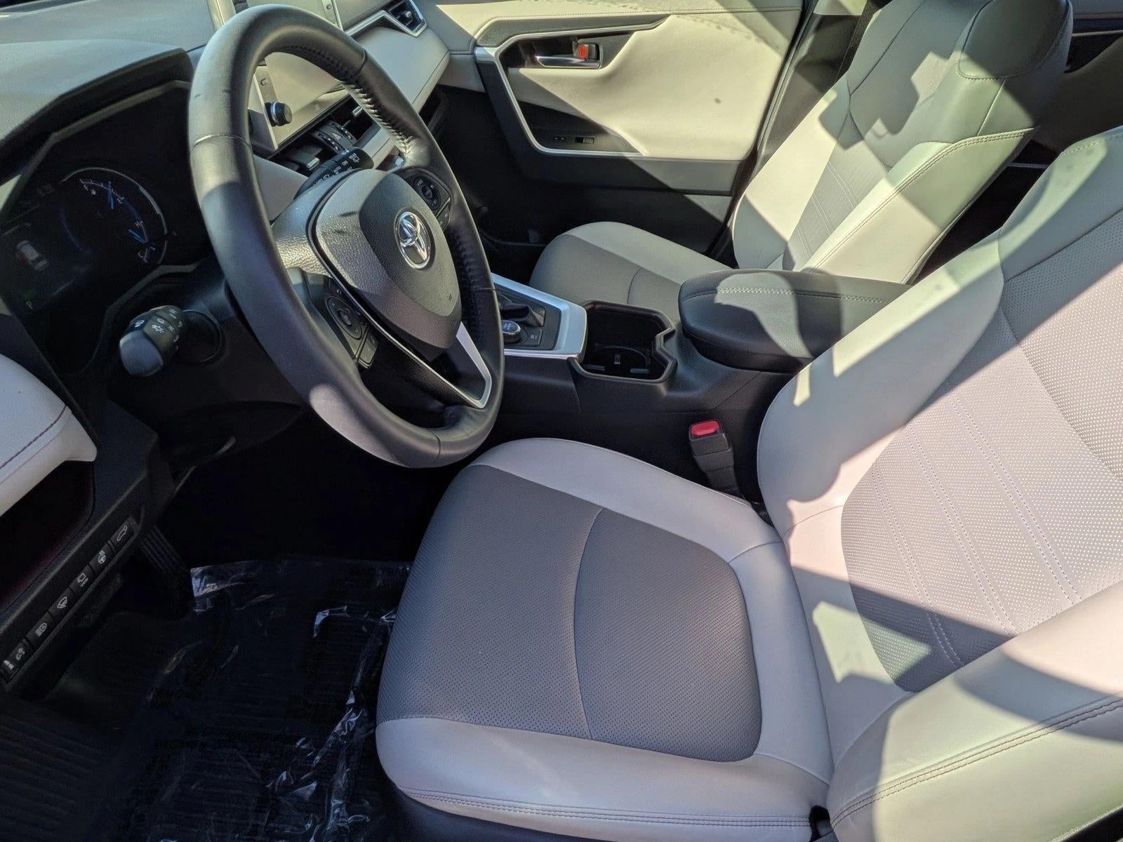 2022 Toyota RAV4 Hybrid Limited AWD (Natl)