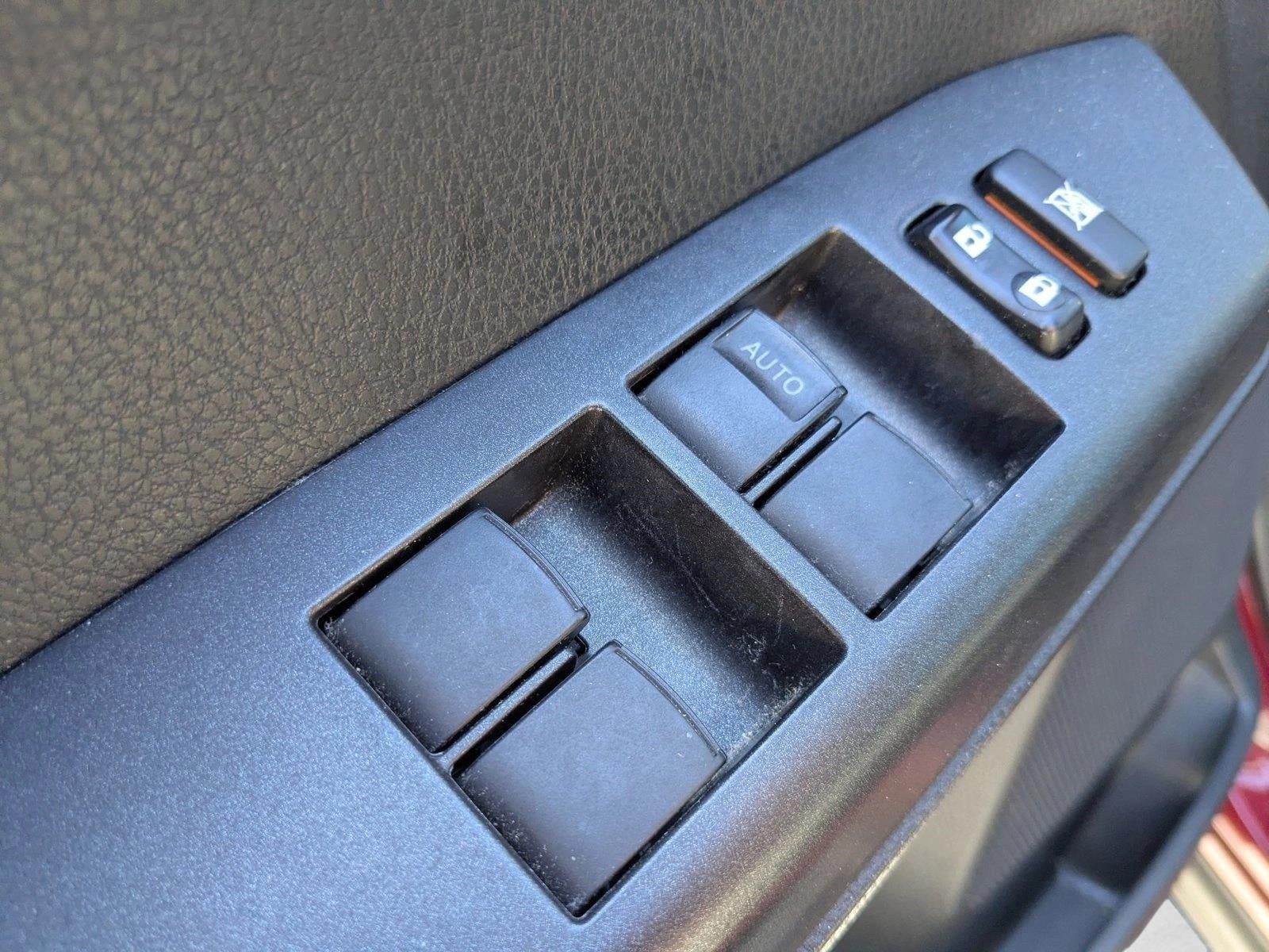 2018 Toyota RAV4 Hybrid XLE AWD (Natl)