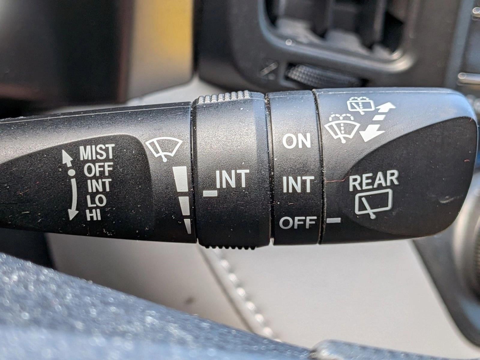 2015 Toyota RAV4 FWD 4dr XLE (GS)