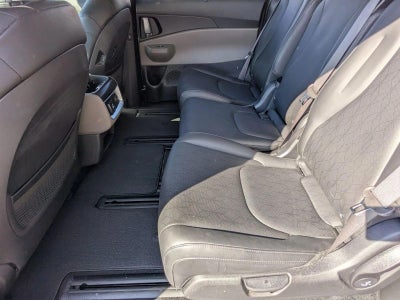 2025 Kia Carnival Hybrid SX FWD