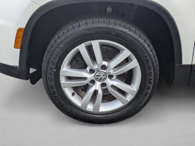 2016 Volkswagen Tiguan 2WD 4dr Auto S