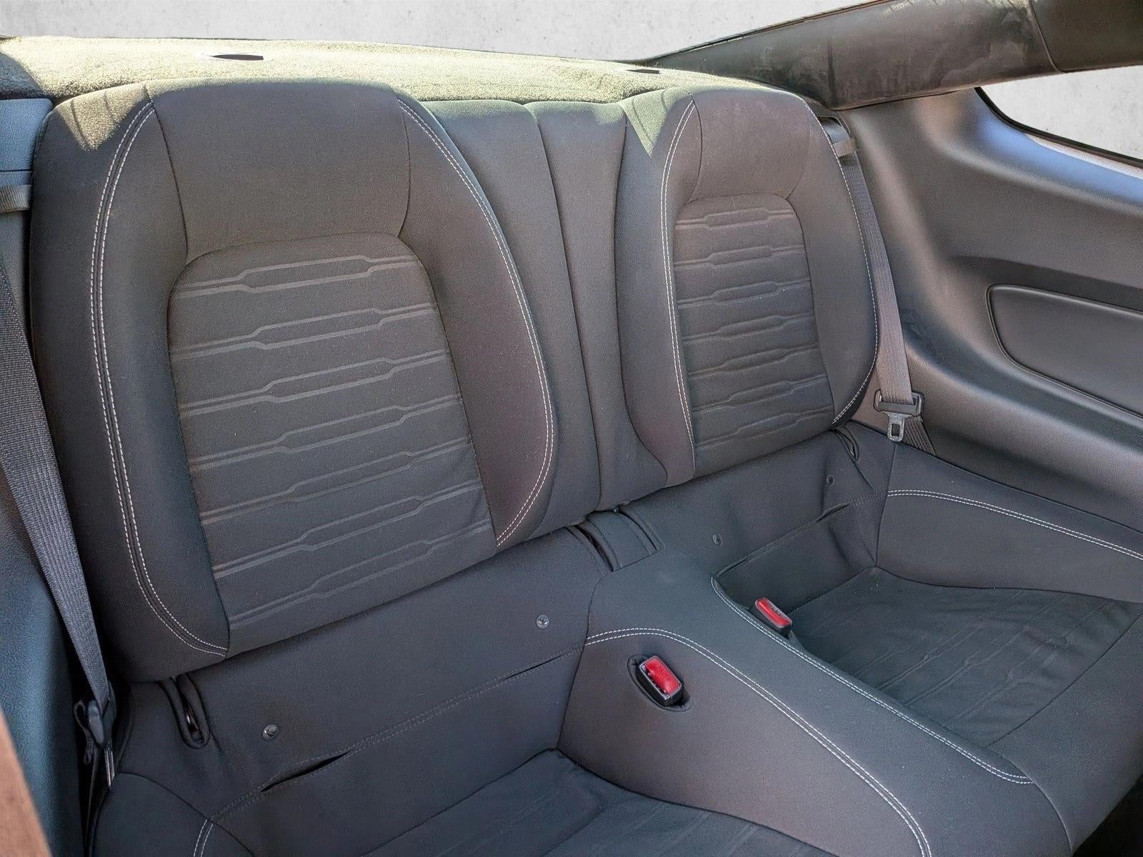 2016 Ford Mustang 2dr Fastback GT