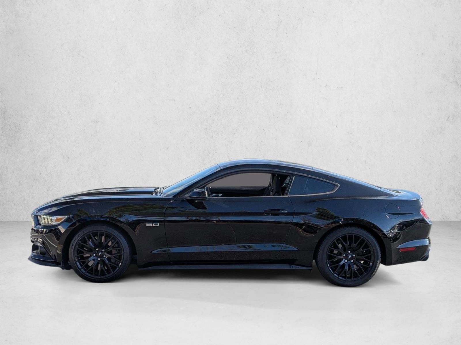 2016 Ford Mustang 2dr Fastback GT