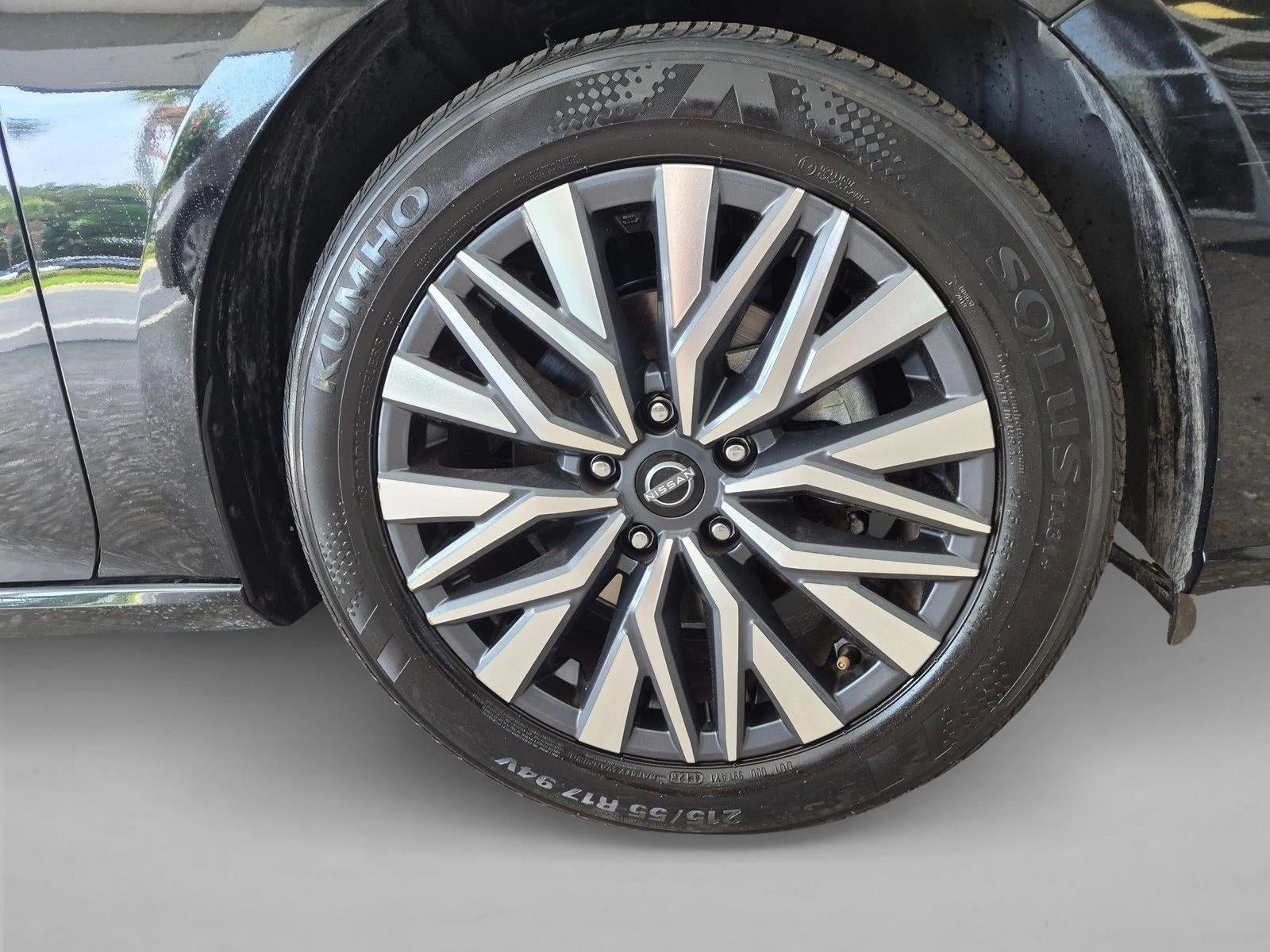 2024 Nissan Altima 2.5 SV Sedan