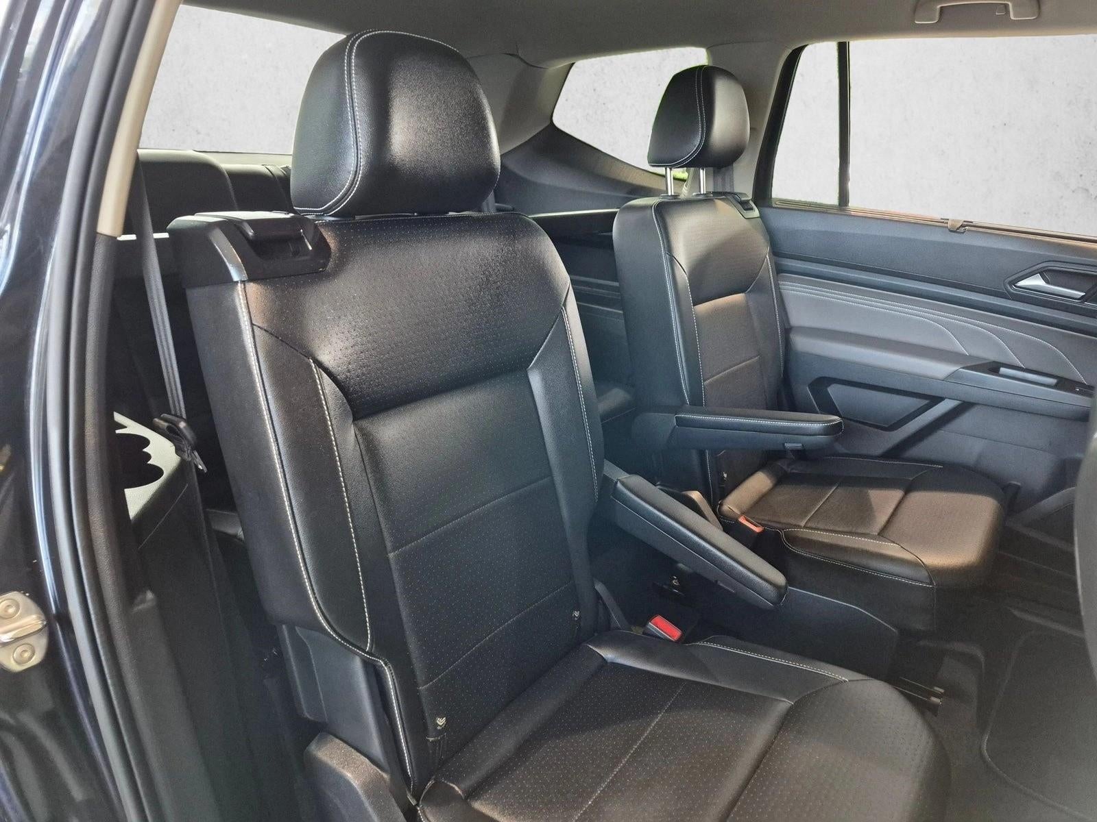 2022 Volkswagen Atlas 2.0T SE w/Technology FWD