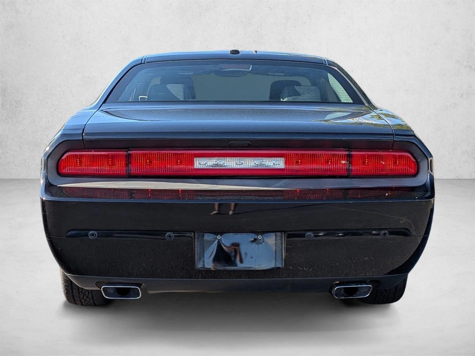 2013 Dodge Challenger 2dr Cpe SXT Plus