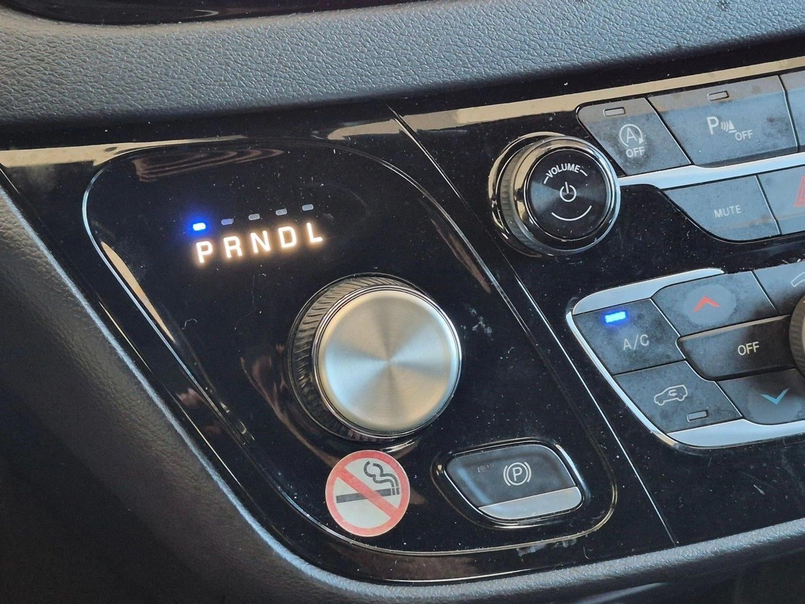 2025 Chrysler Pacifica Select FWD