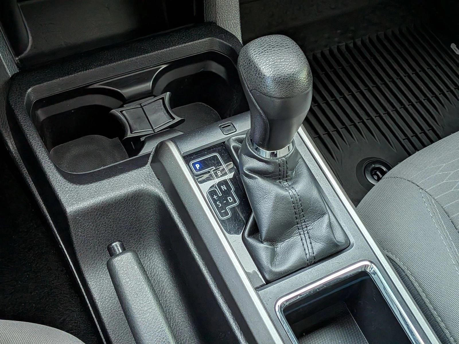 2019 Toyota Tacoma 2WD 2WD SR5 Double Cab 5' Bed V6 AT (GS)