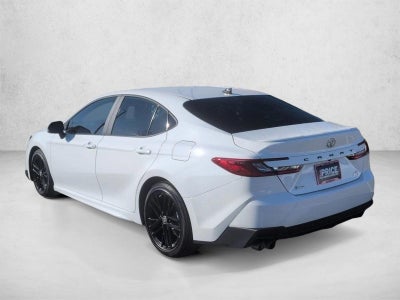 2025 Toyota Camry SE (SE)