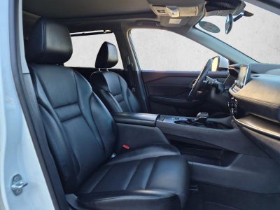 2021 Nissan Rogue FWD SV