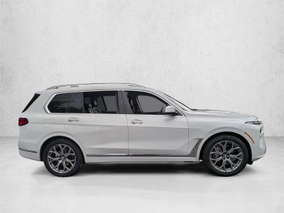 2023 BMW X7 xDrive40i Sports Activity Vehicle
