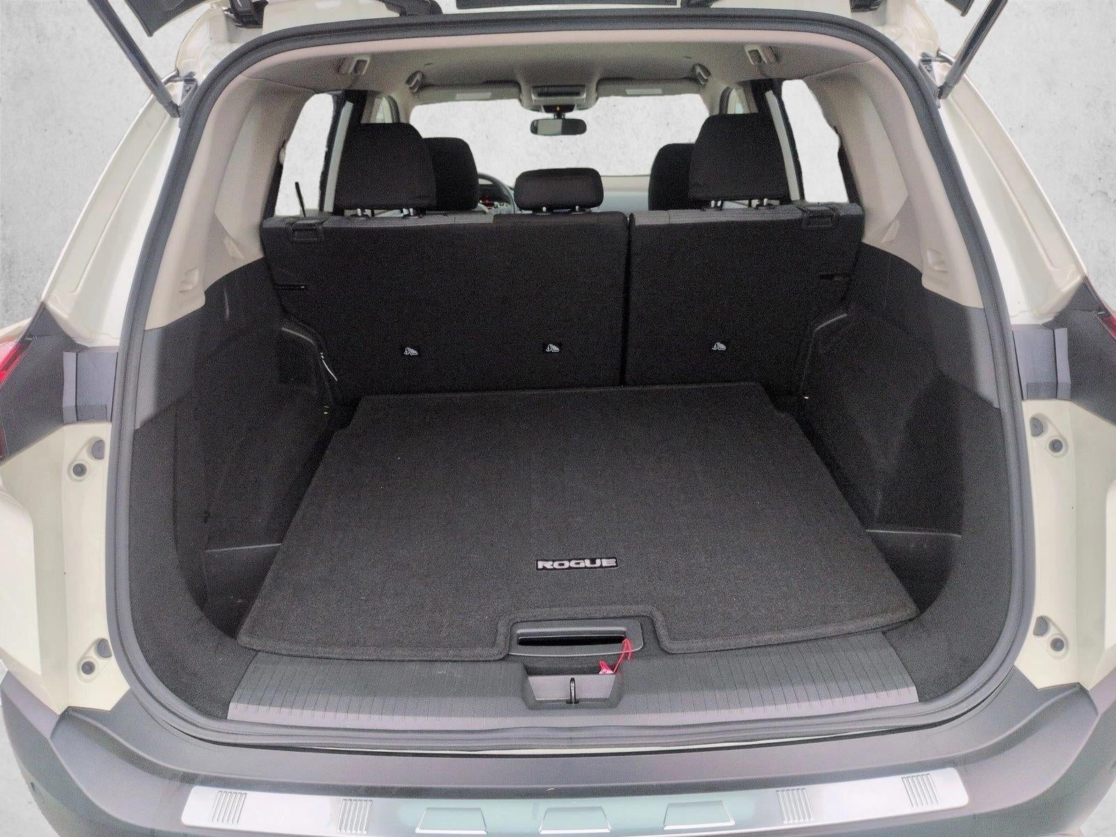 2023 Nissan Rogue AWD SV *Ltd Avail*