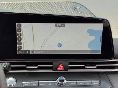 2024 Hyundai ELANTRA SEL IVT