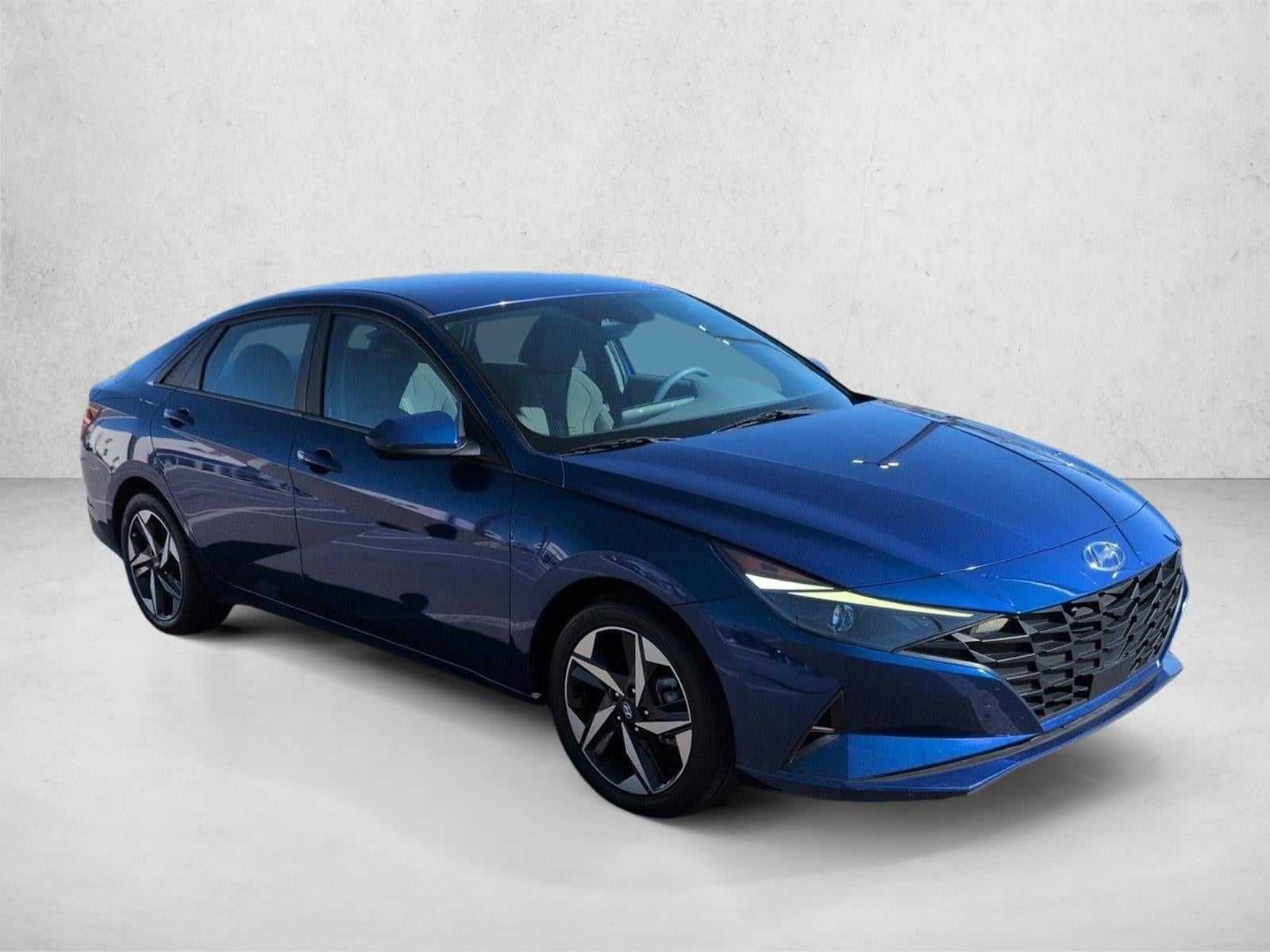 2023 Hyundai ELANTRA SEL IVT