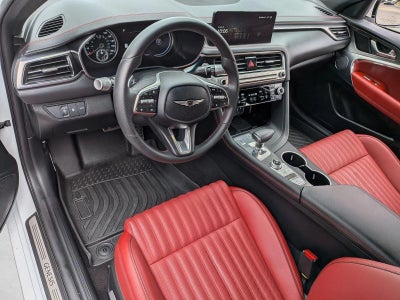 2025 Genesis G70 2.5T RWD