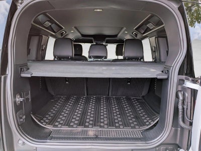 2024 Land Rover Defender 110 P400 S