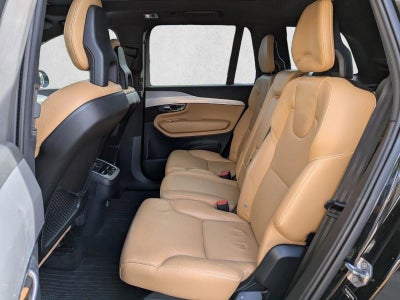 2017 Volvo XC90 T6 AWD 7-Passenger Momentum