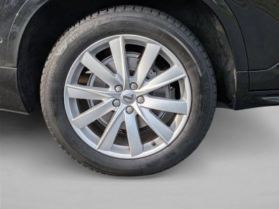 2017 Volvo XC90 T6 AWD 7-Passenger Momentum