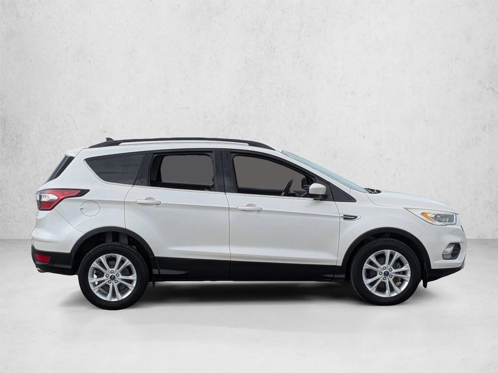 2018 Ford Escape SEL FWD