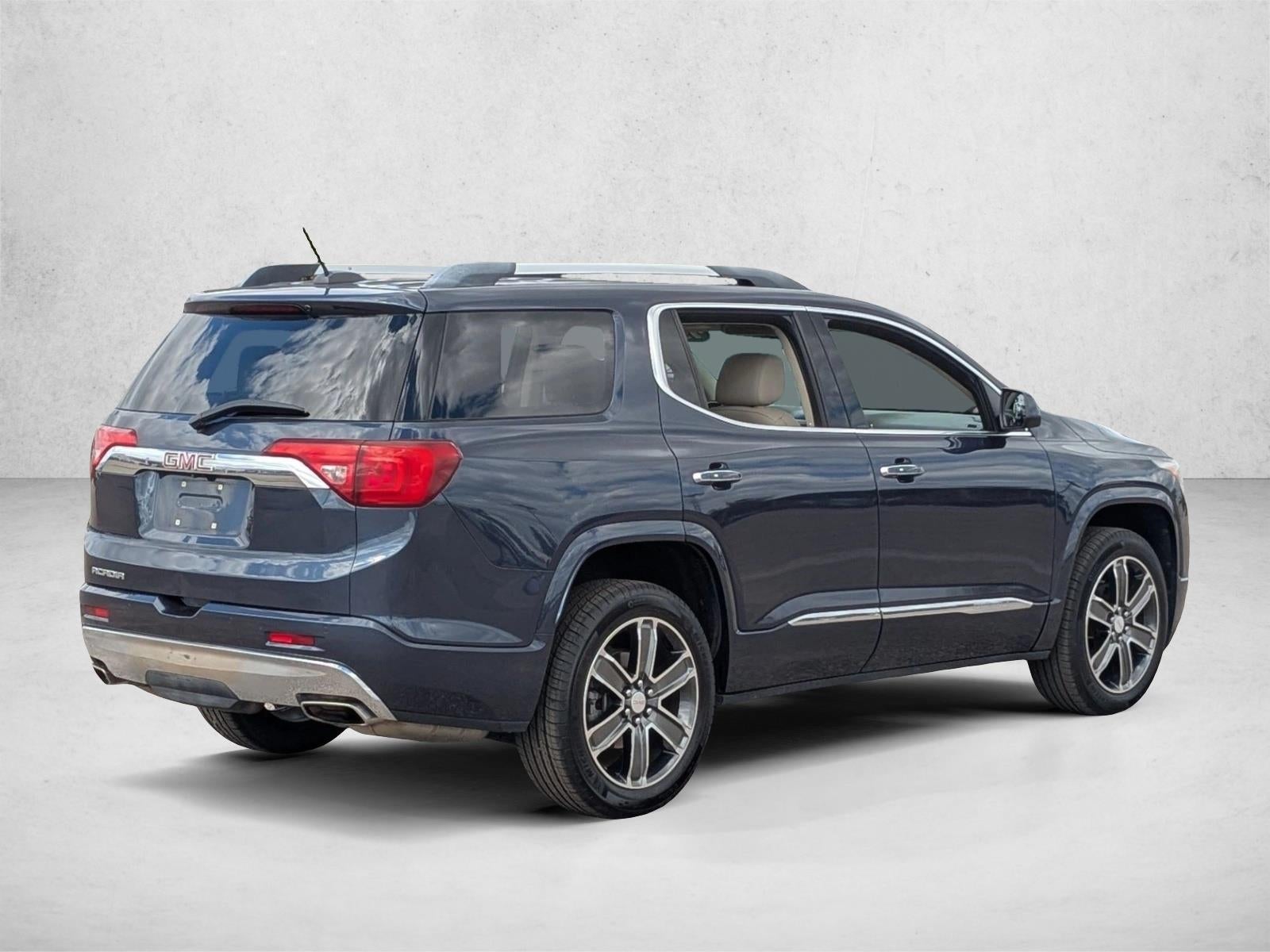 2019 GMC Acadia FWD Denali