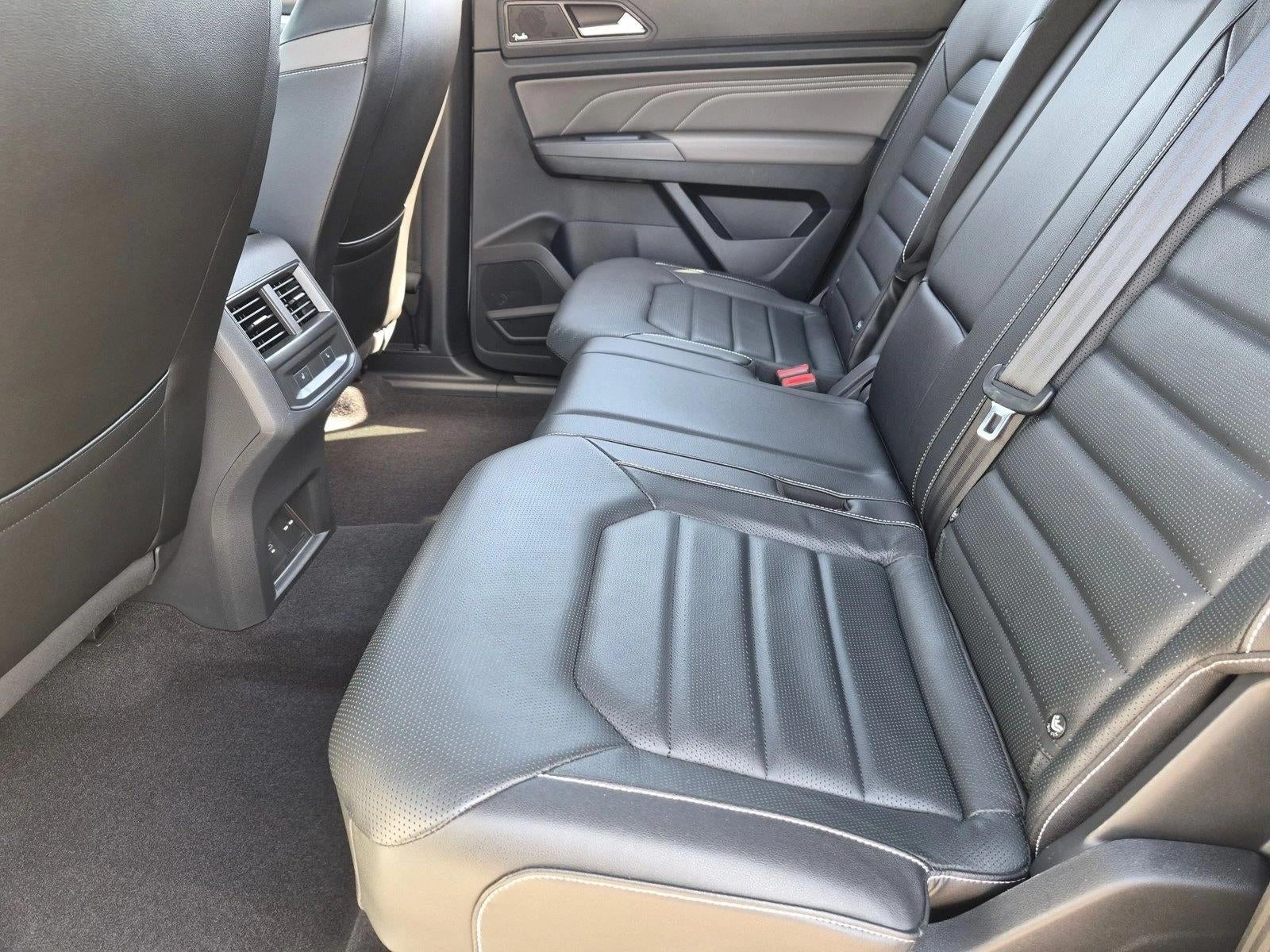 2021 Volkswagen Atlas Cross Sport 3.6L V6 SEL Premium R-Line 4MOTION