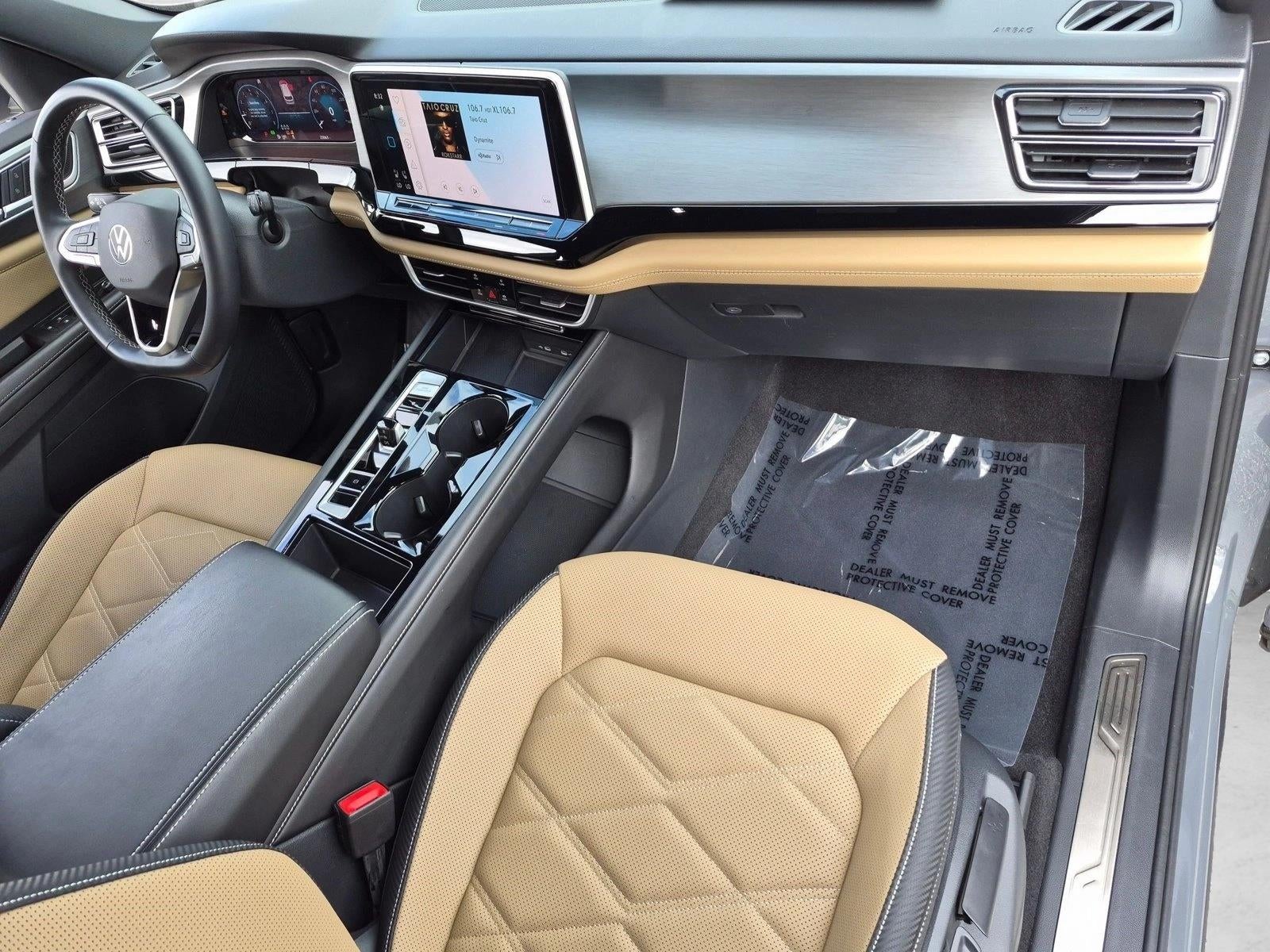 2024 Volkswagen Atlas Cross Sport 2.0T SE w/Technology FWD